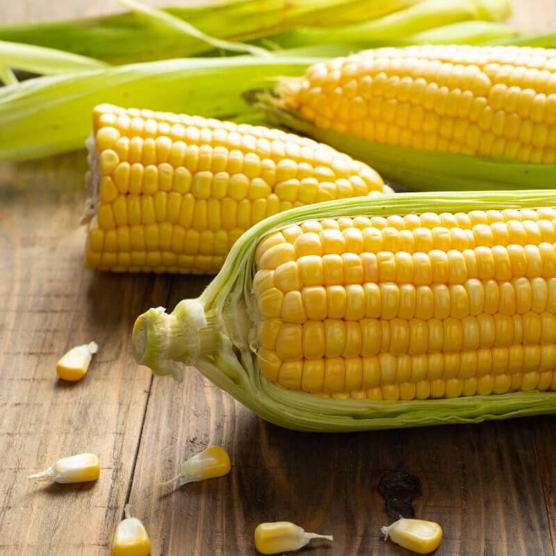 bio-kukurydza-cukrowa-golden-bantam-na-stole.jpg